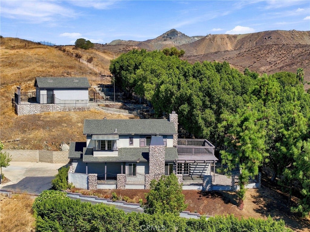 19015 Envoy, Corona, CA 92881