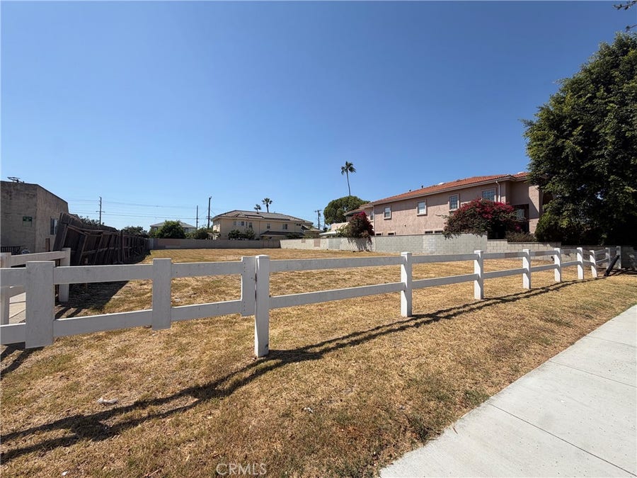 Property photo for 425 N Huntington Avenue, Monterey Park, CA