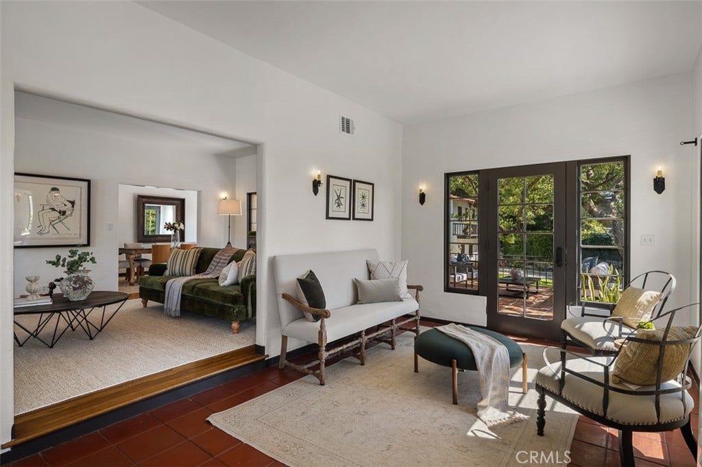 2098 Roosevelt, Altadena, CA 91001