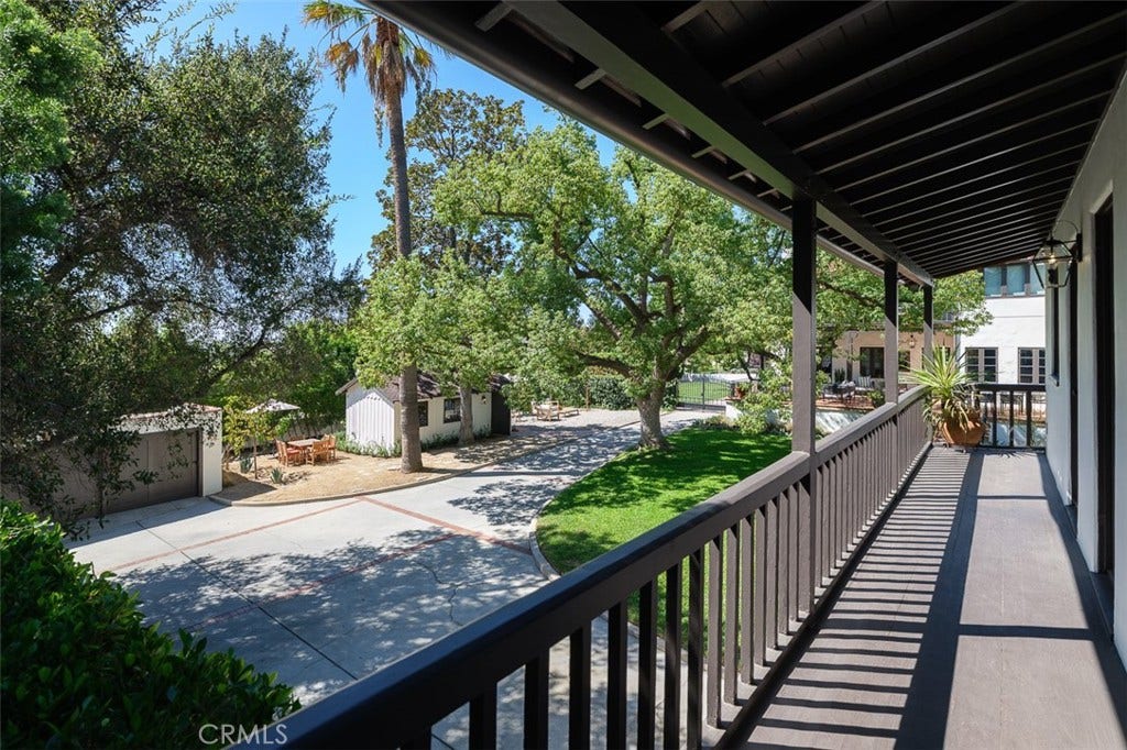 2098 Roosevelt, Altadena, CA 91001