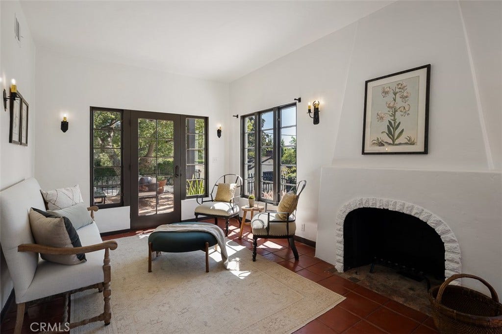 2098 Roosevelt, Altadena, CA 91001