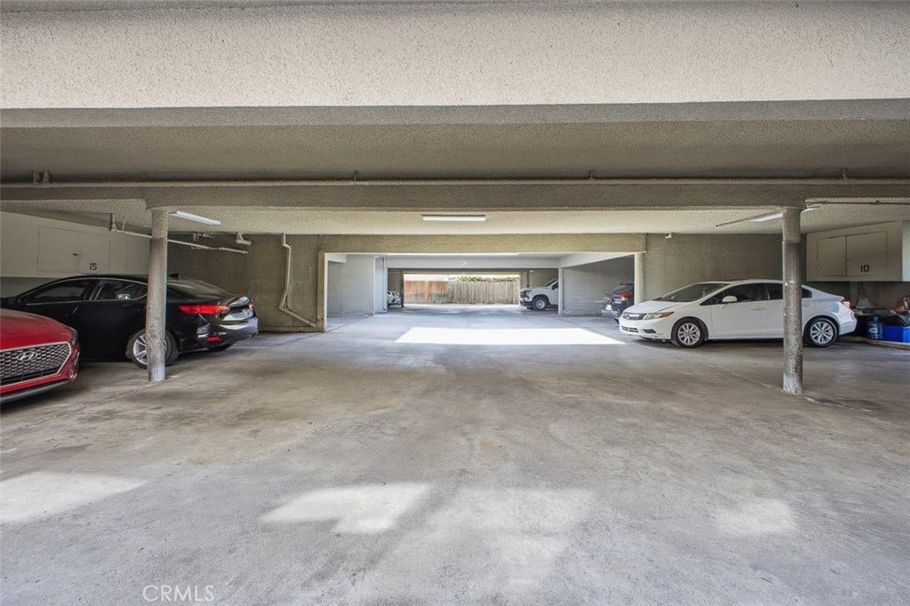 411 N Chapel, Alhambra, CA 91801 411 N Chapel, Alhambra, CA 91801