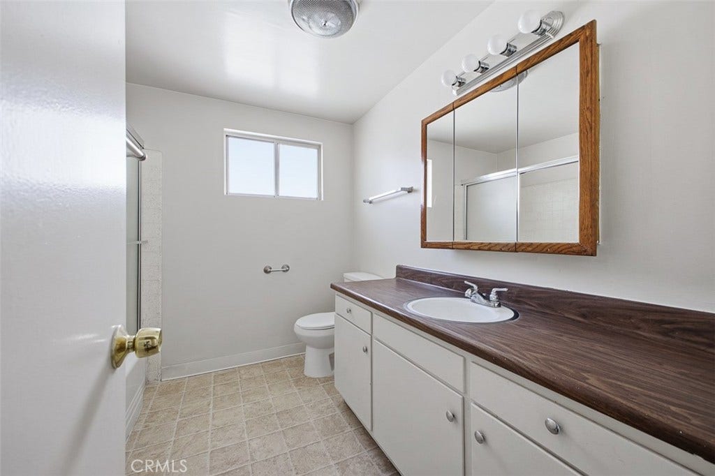 411 N Chapel, Alhambra, CA 91801 411 N Chapel, Alhambra, CA 91801