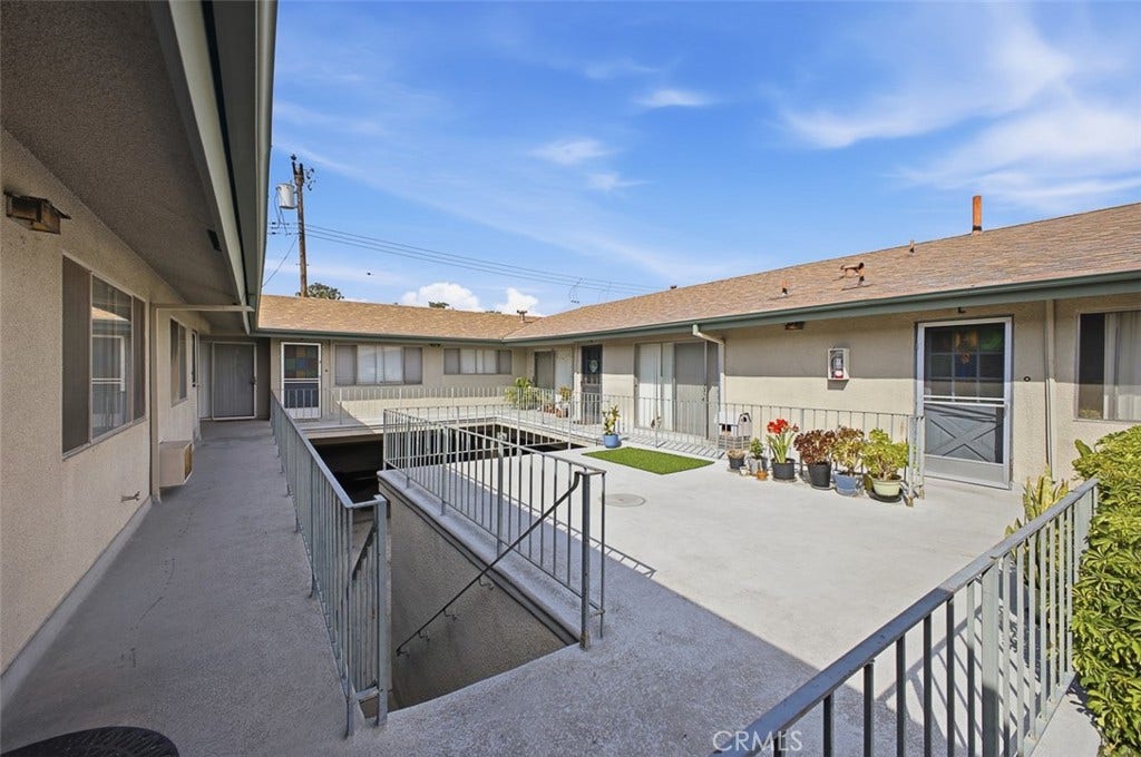 411 N Chapel, Alhambra, CA 91801 411 N Chapel, Alhambra, CA 91801