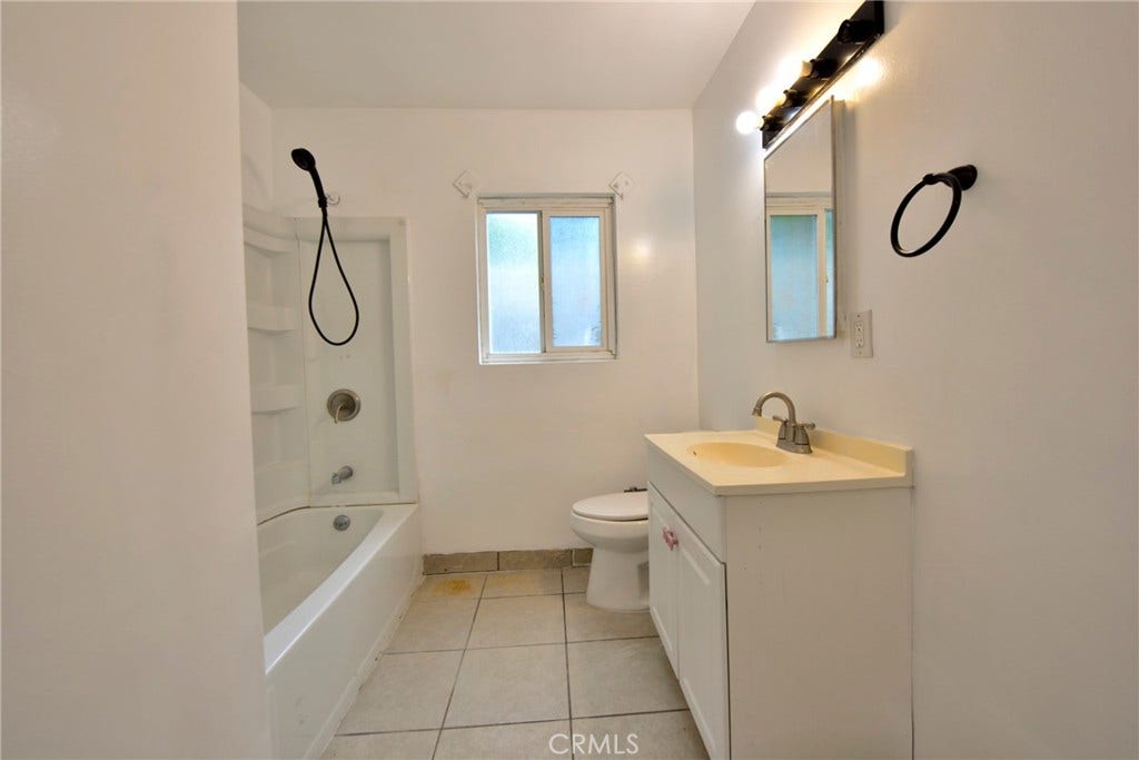 11517 Medina Court, #E, El Monte, CA 91731 11517 Medina Court, #E, El Monte, CA 91731