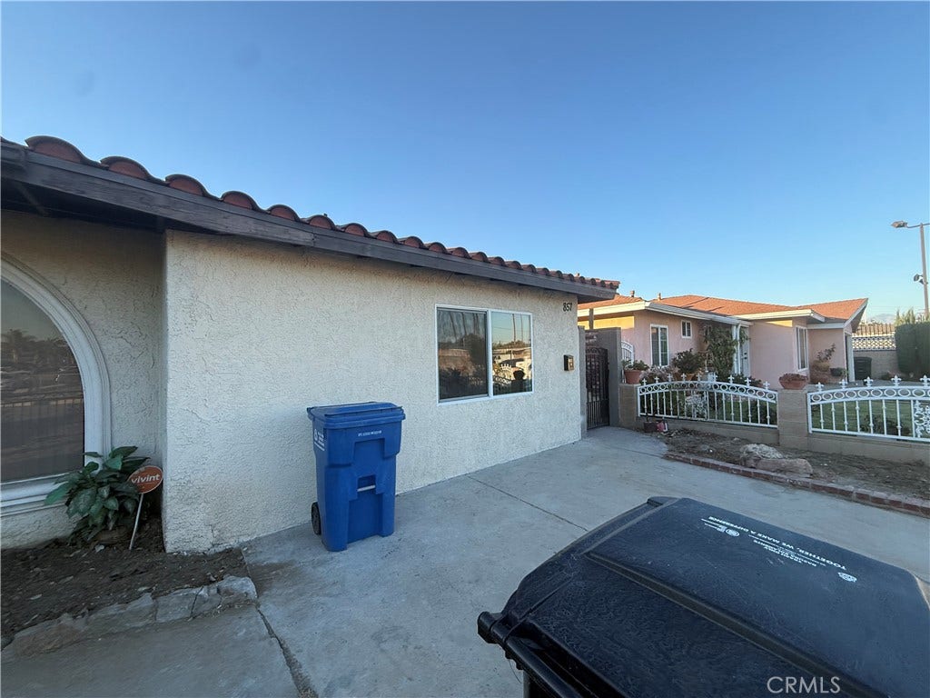 857 League, La Puente, CA 91744