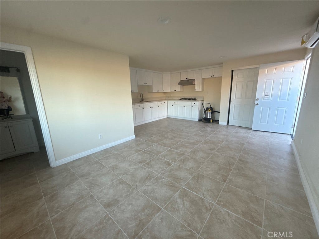857 League, La Puente, CA 91744