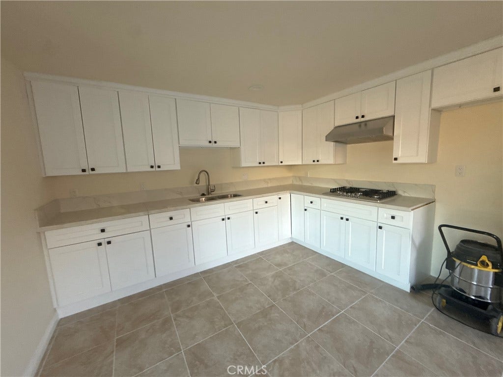 857 League, La Puente, CA 91744
