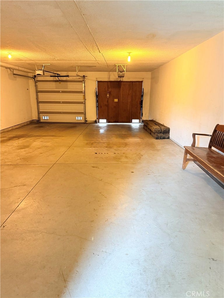 5465 Bohlig, #115, Los Angeles, CA 90032 Tandem 2 Car Garage