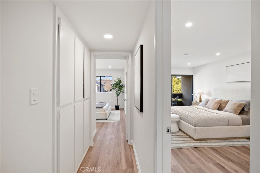 300 S Reno Street, #303, Los Angeles, CA 90057