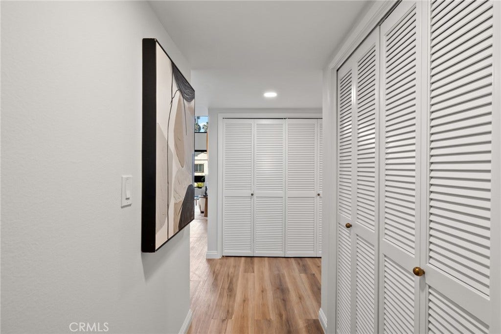 300 S Reno Street, #303, Los Angeles, CA 90057