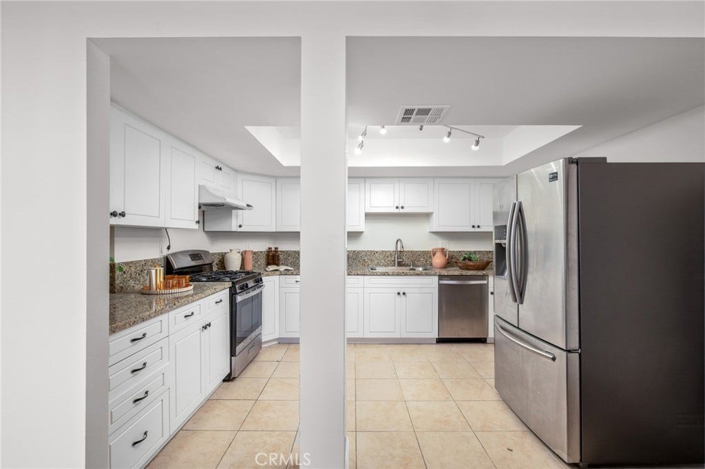 300 S Reno Street, #303, Los Angeles, CA 90057