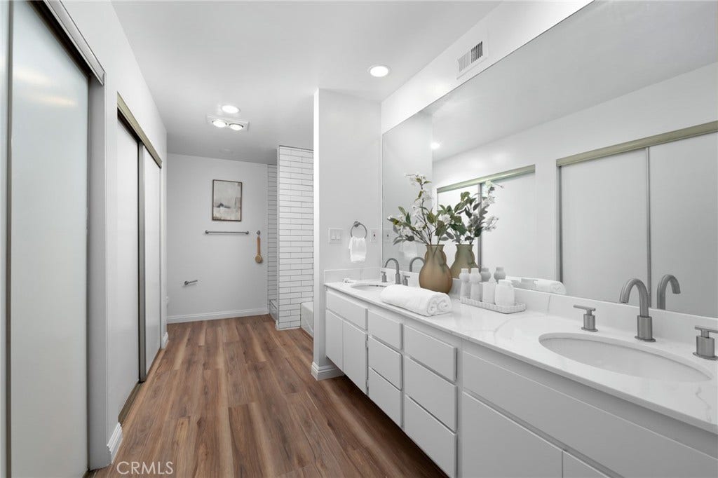 300 S Reno Street, #303, Los Angeles, CA 90057