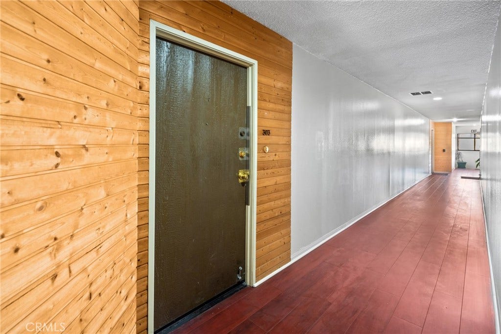 300 S Reno Street, #303, Los Angeles, CA 90057