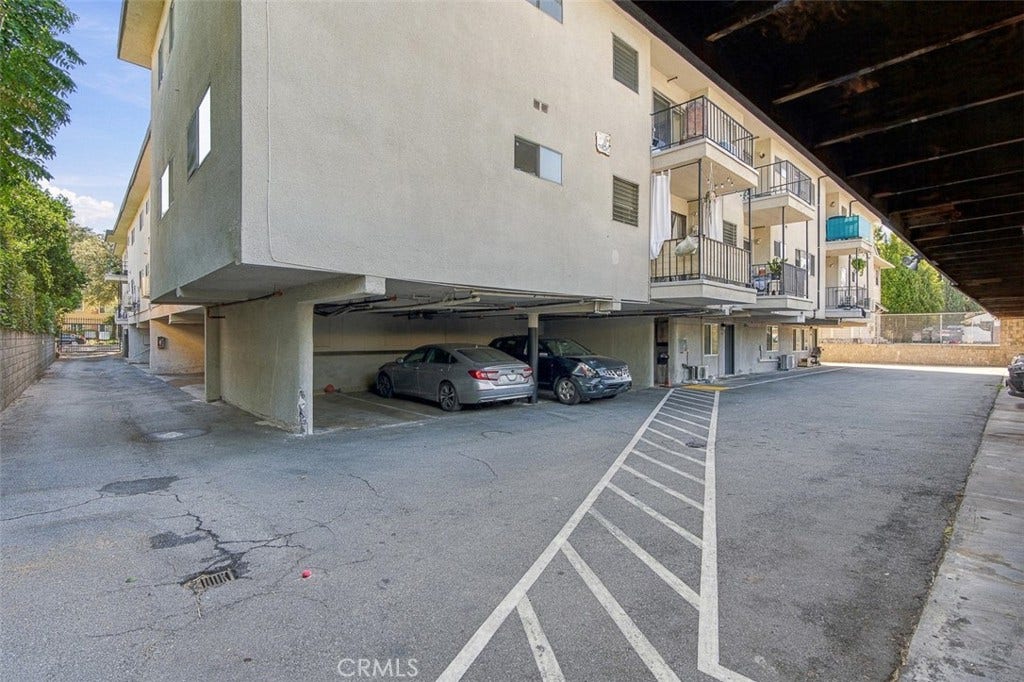 435 N Euclid, Pasadena, CA 91101