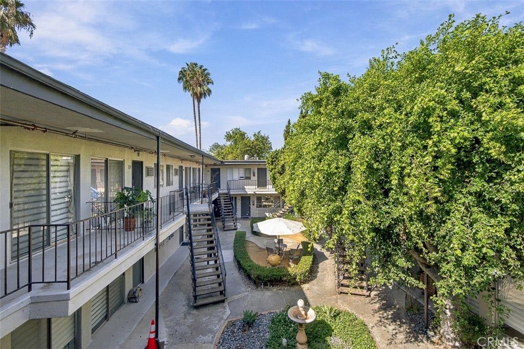 435 N Euclid, Pasadena, CA 91101