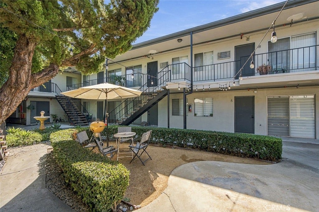 435 N Euclid, Pasadena, CA 91101