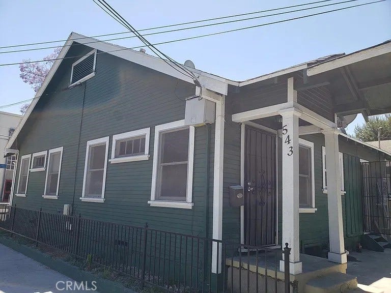Property photo for 543 Cerritos Avenue, Long Beach, CA