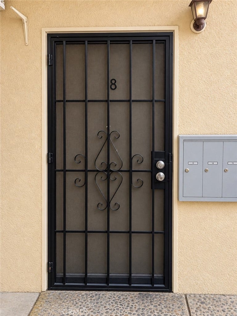 Property photo for 141 S Avenue 22, #8, Los Angeles, CA