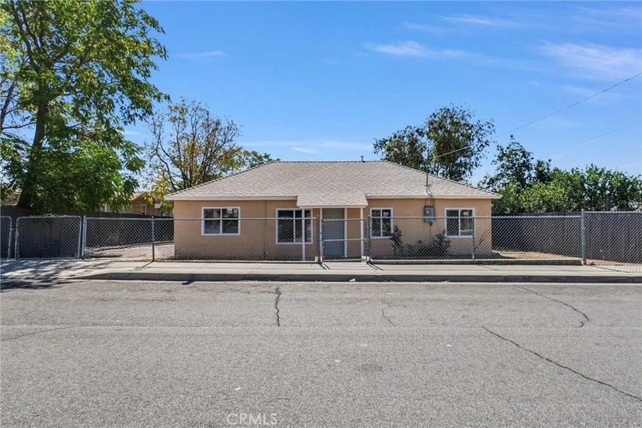 Property photo for 26581 14th Street, Highland, CA