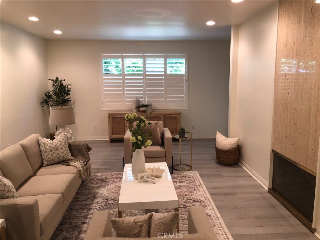 380 S Orange Grove Bl, #8, Pasadena, CA 91105 380 S Orange Grove Bl, #8, Pasadena, CA 91105