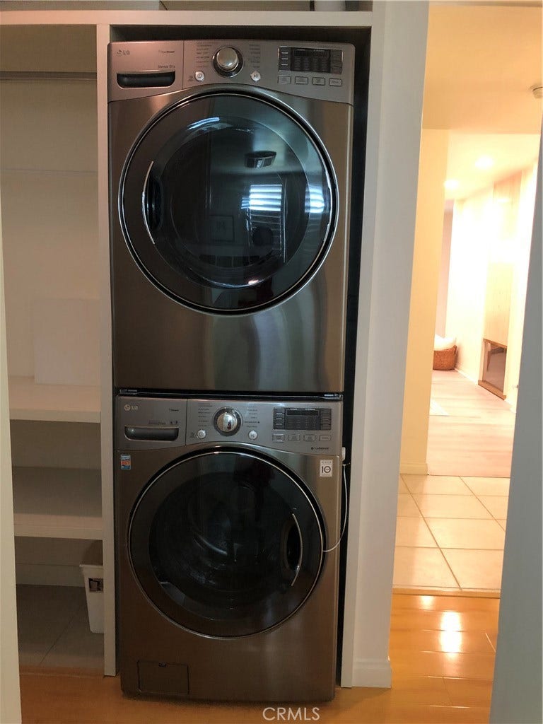 380 S Orange Grove Bl, #8, Pasadena, CA 91105 380 S Orange Grove Bl, #8, Pasadena, CA 91105