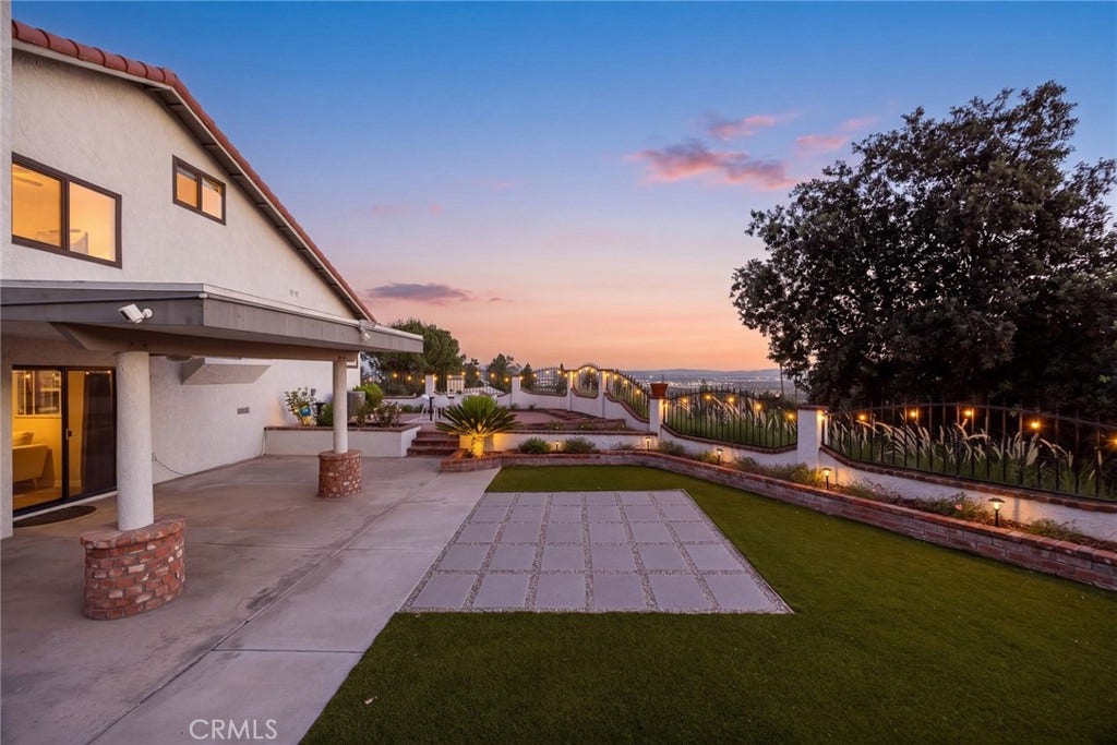 75 CEDARWOOD Avenue, Duarte, CA 91010 Backyard