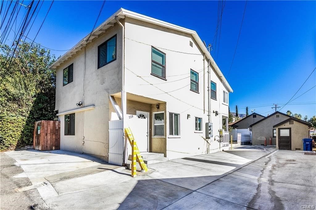 229 N Mayflower, Monrovia, CA 91016