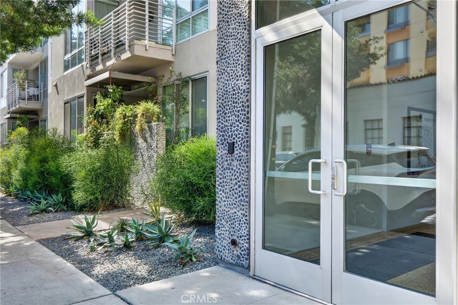 Property photo for 111 S De Lacey, #306, Pasadena, CA