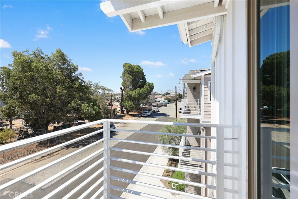 2057 N White Avenue, La Verne, CA 91750