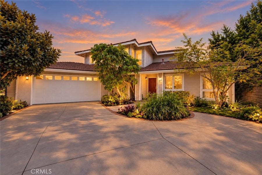 Property photo for 1038 La Presa, Pasadena, CA