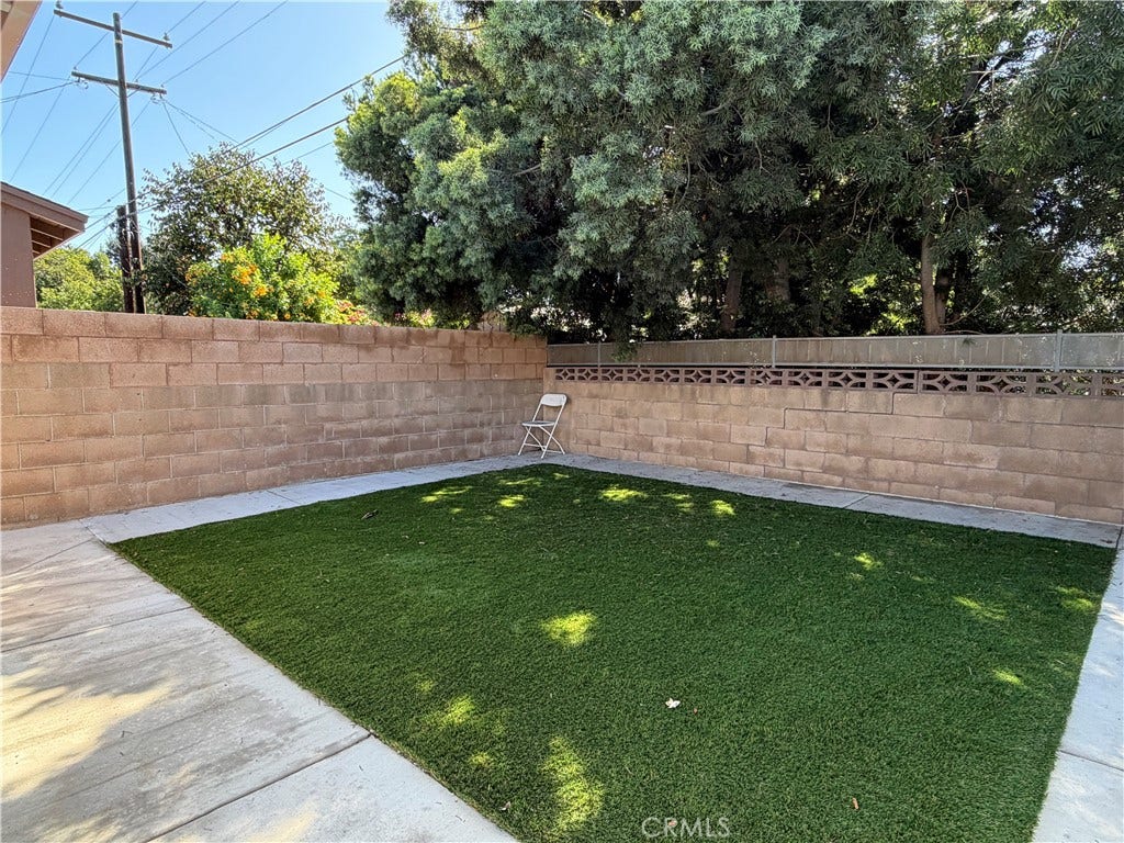 204 E I Street, Ontario, CA 91764 204 E I Street, Ontario, CA 91764