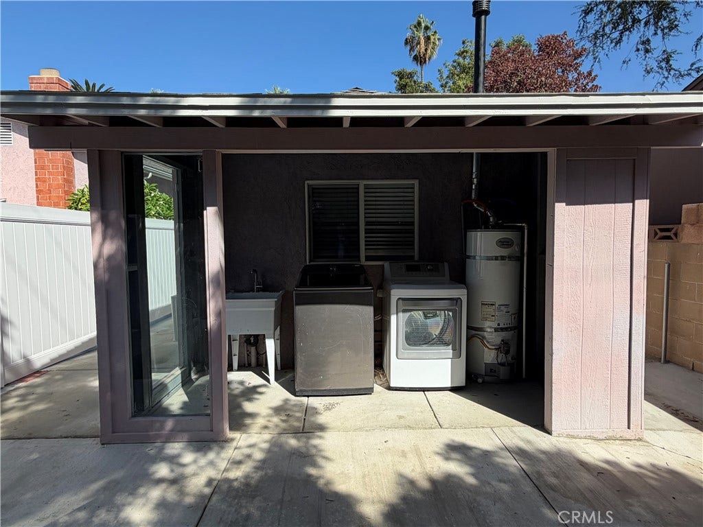 204 E I Street, Ontario, CA 91764 204 E I Street, Ontario, CA 91764