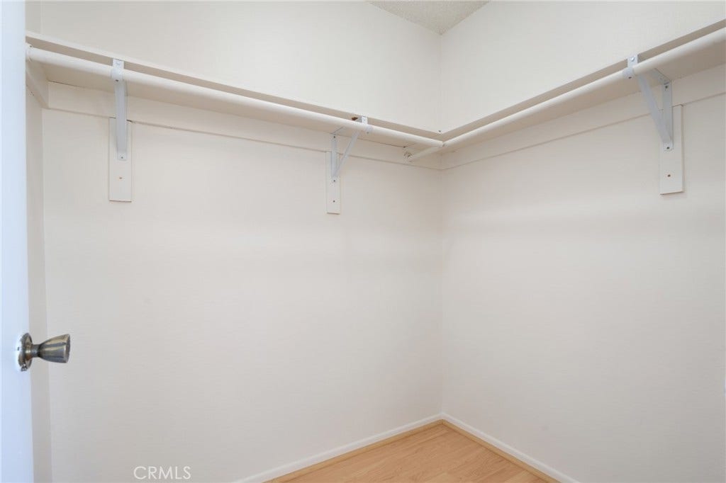 814 E Windsor Road, #208, Glendale, CA 91205 814 E Windsor Road, #208, Glendale, CA 91205