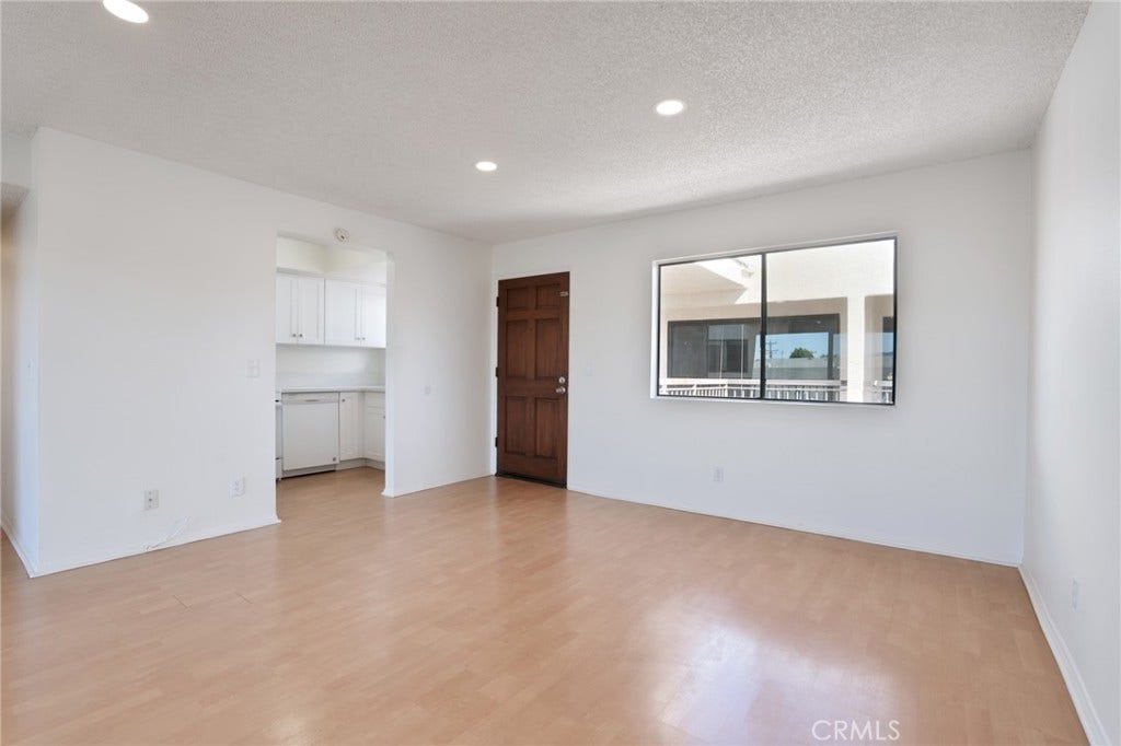 814 E Windsor Road, #208, Glendale, CA 91205 814 E Windsor Road, #208, Glendale, CA 91205