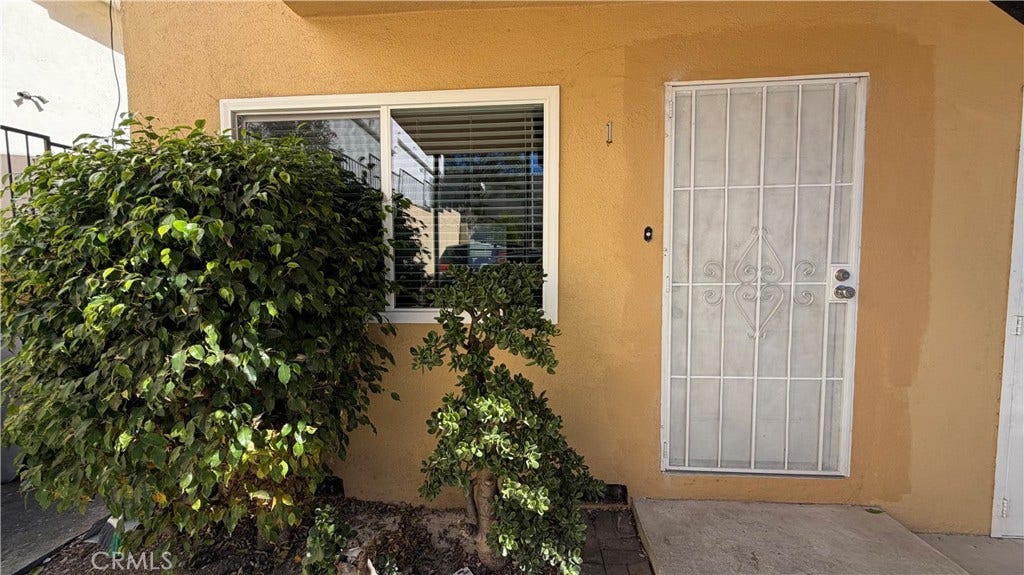 901 Kodak Drive, #1, Los Angeles, CA 90026 901 Kodak Drive, #1, Los Angeles, CA 90026