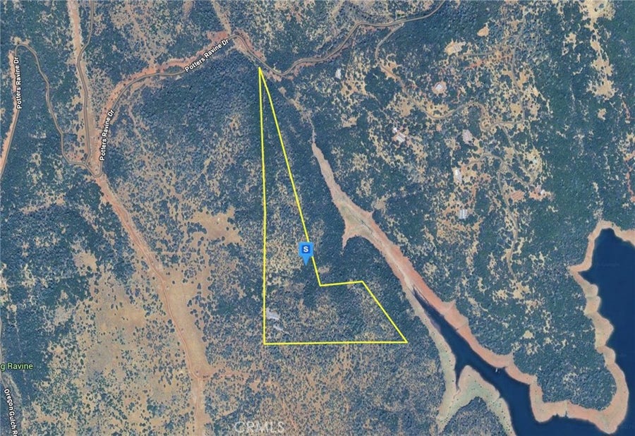 Property photo for 111 Potters Ravine Dr, Oroville, CA