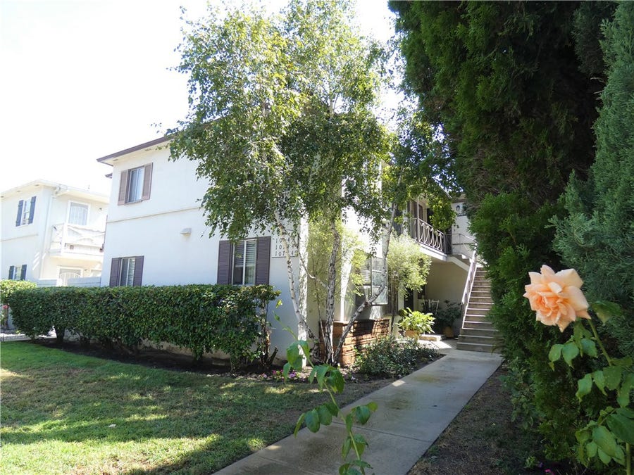 Property photo for 10742 Sarah Street, Toluca Lake, CA