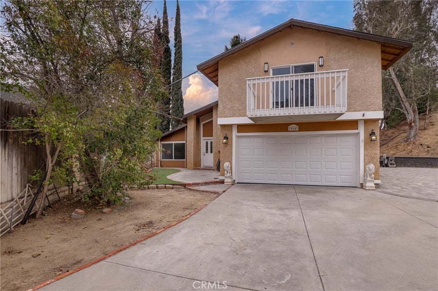 Property photo for 20643 Calhaven Drive, Saugus, CA