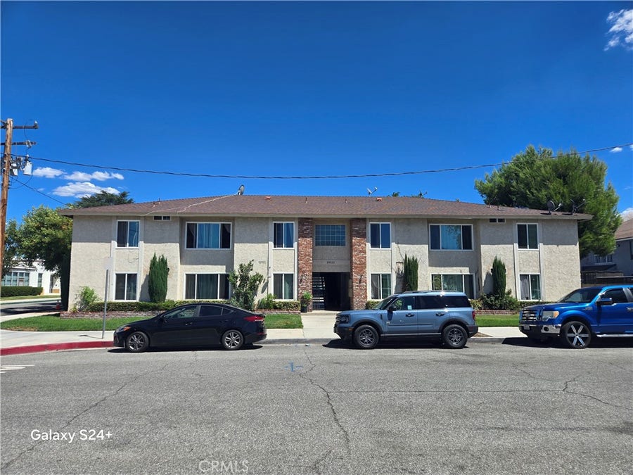 Property photo for 24522 Chestnut, Newhall, CA