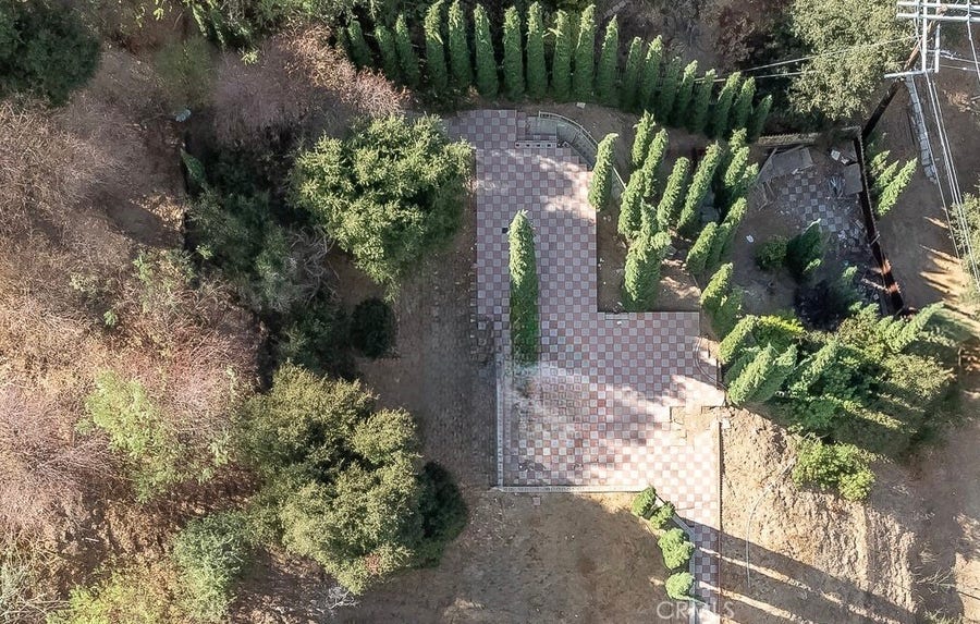 Property photo for 7138 Highcliff Trail, Tujunga, CA