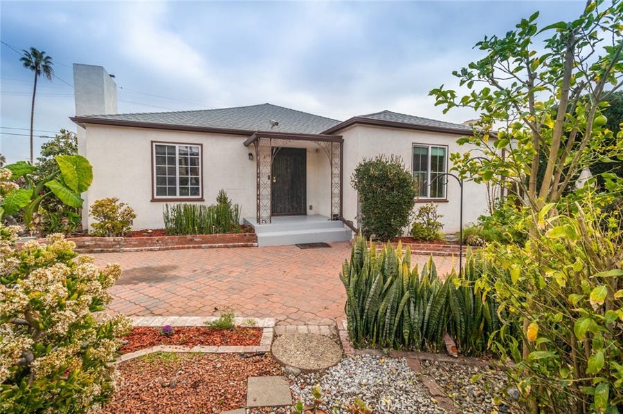 Property photo for 870 N Alexandria Avenue, Los Angeles, CA