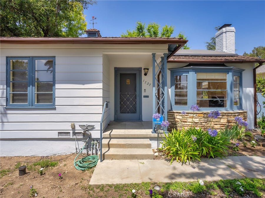 Property photo for 1727 N Hill Avenue, Pasadena, CA