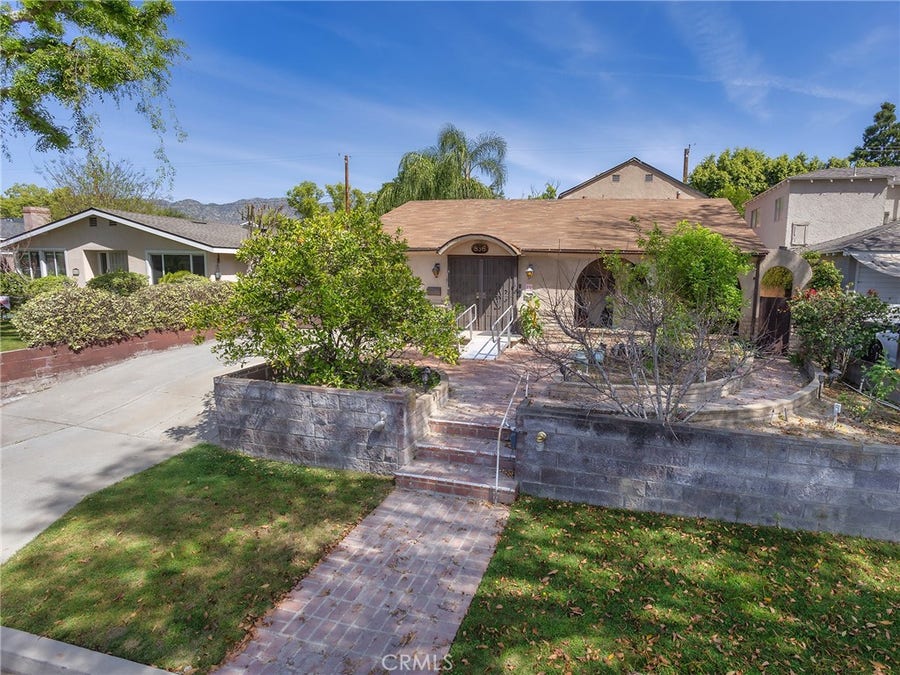 Property photo for 836 N Parish Place, Burbank, CA