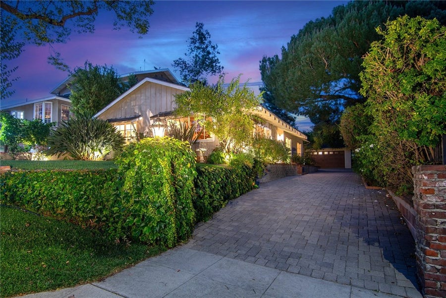 Property photo for 640 S Parish Place, Burbank, CA