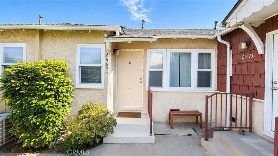 Property photo for 2569 N Brighton Street, Burbank, CA