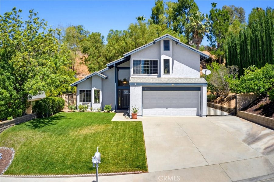 Property photo for 27923 Redwood Glen Road, Valencia, CA