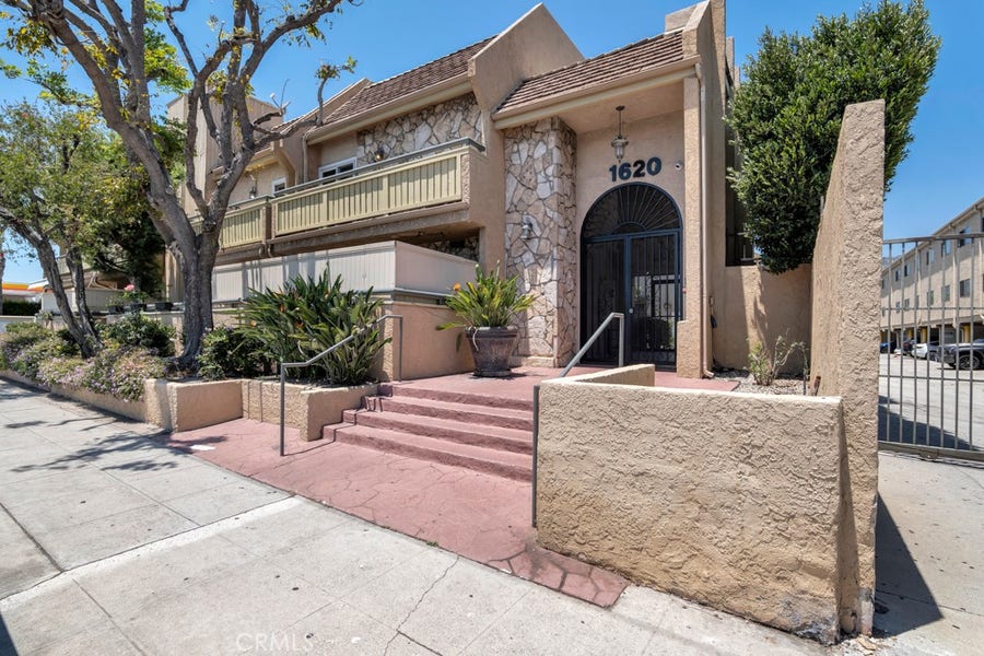 Property photo for 1620 N San Fernando, #52, Burbank, CA