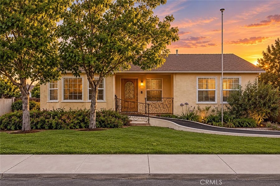 Property photo for 331 N Reese, Burbank, CA