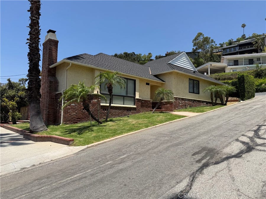 Property photo for 1501 N Maryland Avenue N, Glendale, CA